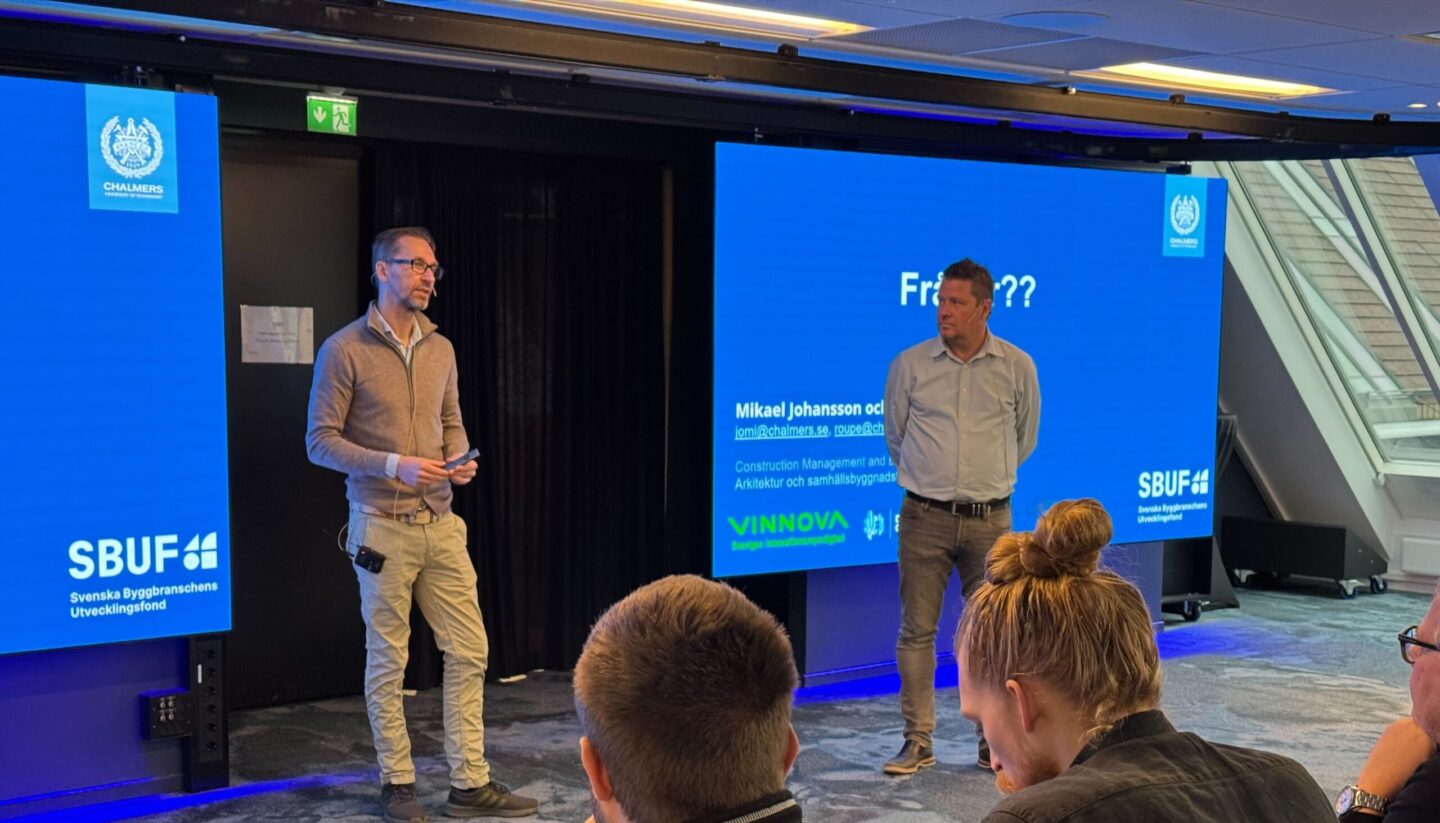 Mikael Johansson and Mattias Roupe from Chalmers Technical University presenting Total BIM at StreamBIM Day Oslo 2025